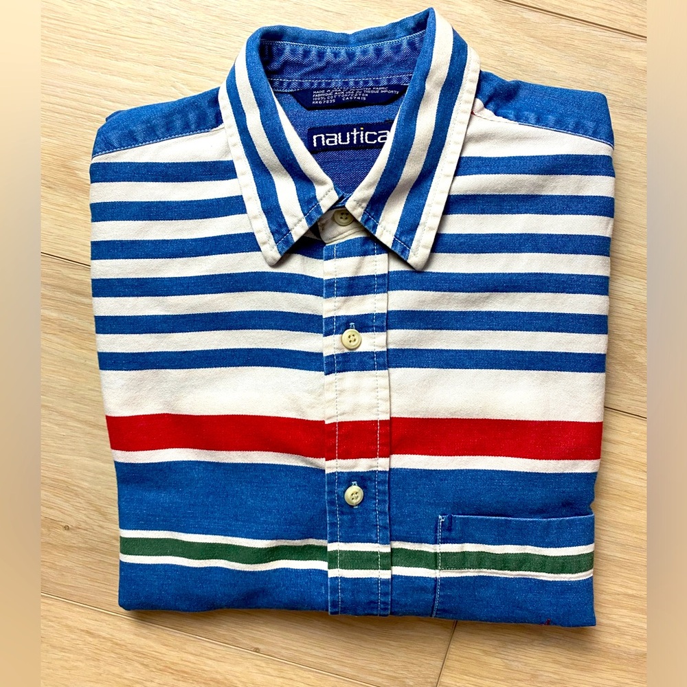 Vintage Nautica men’s Medium denim long sleeve shirt